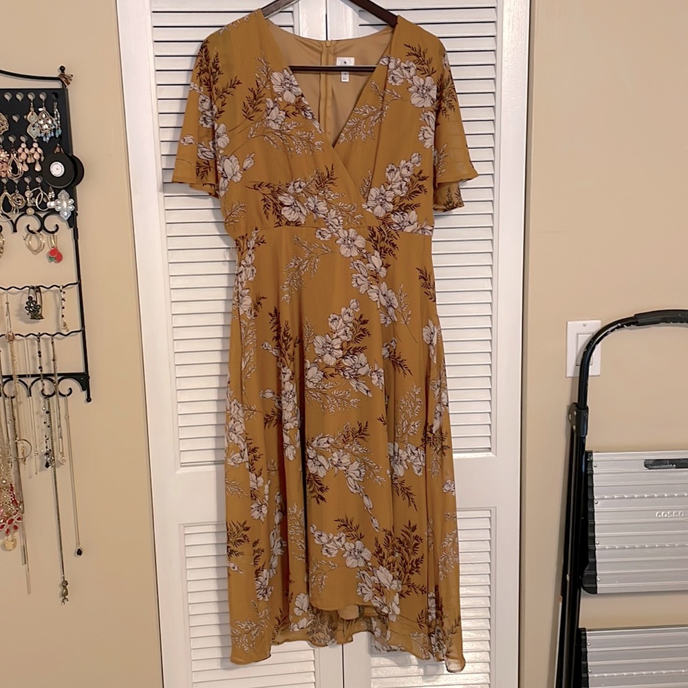 Romantic MIDI Dress